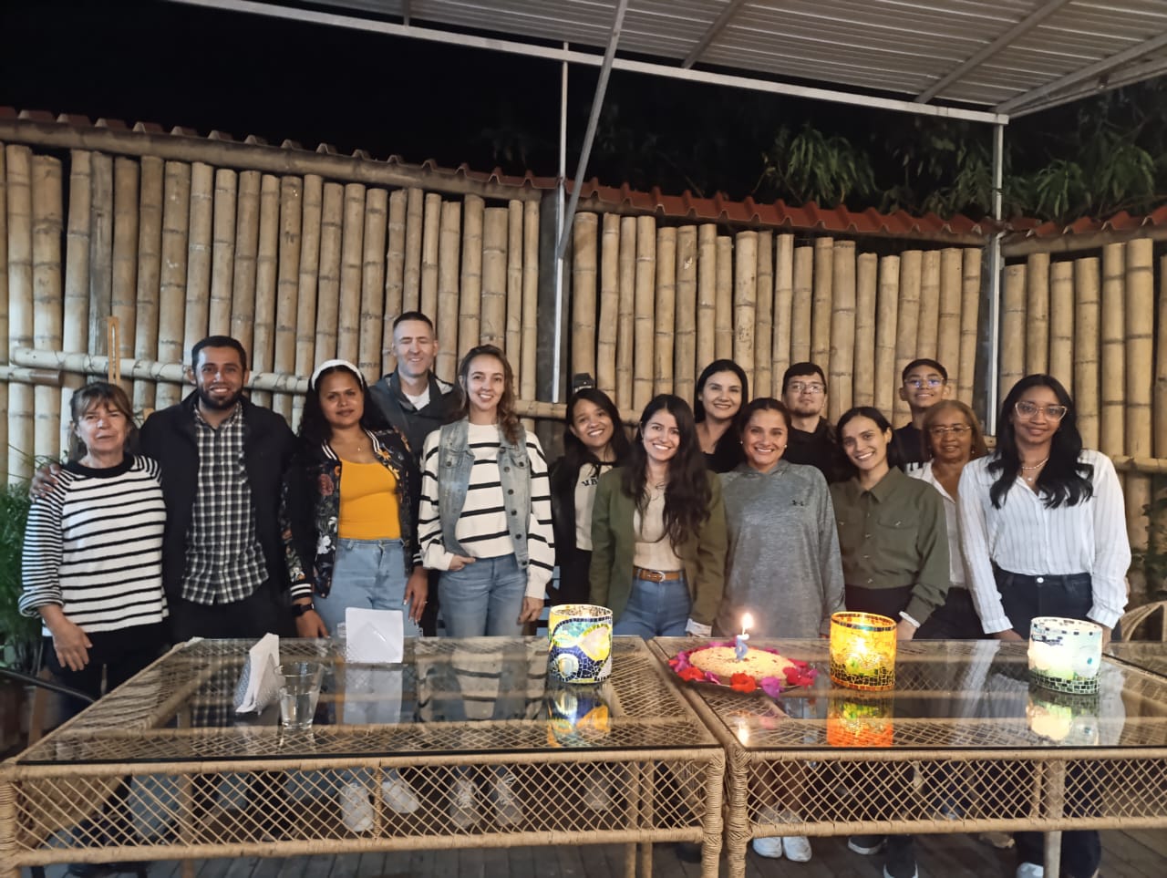 Equipo Jacamará celebrando aniversario