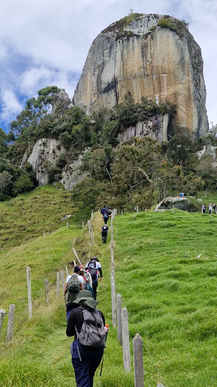 Peñón de Entrerríos, Entrerríos